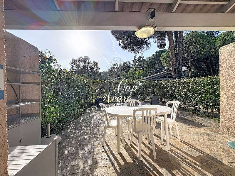 APPARTEMENT T2 CABINE À VENDRE CAVALIERE – PISCINE