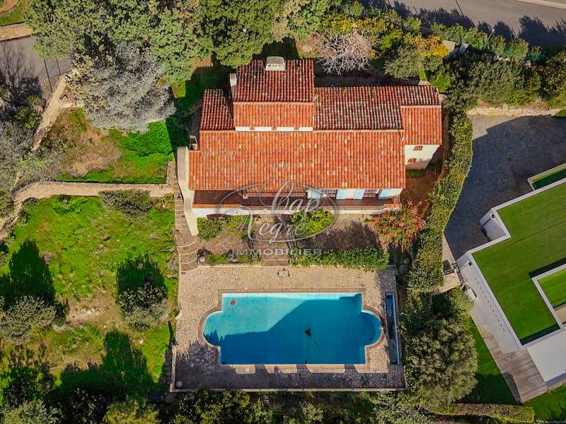 LE CAP NEGRE - PROPRIÉTÉ DE CHARME 6 CHAMBRES PISCINE VUE MER À RENOVER – CAVALIERE