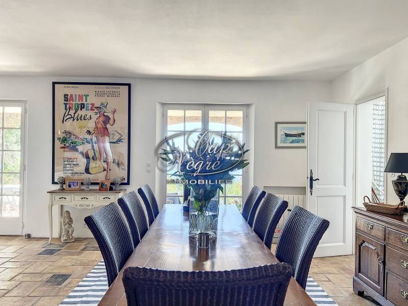 vend au rayol maison terrain jardin et permis de piscine validé