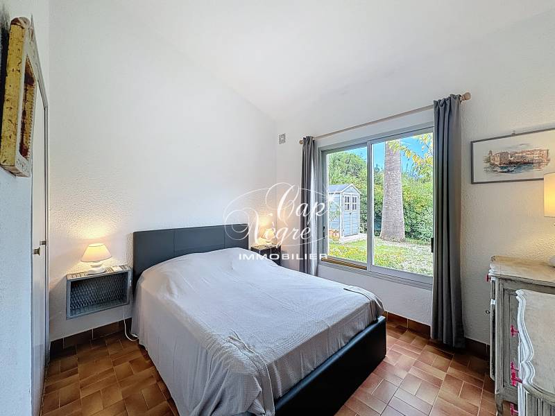 LOCATION SAISONNIERE - MAISON 6 PERSONNES RESIDENCE AVEC PISCINE A 50M DE LA PLAGE DE PRAMOUSQUIER