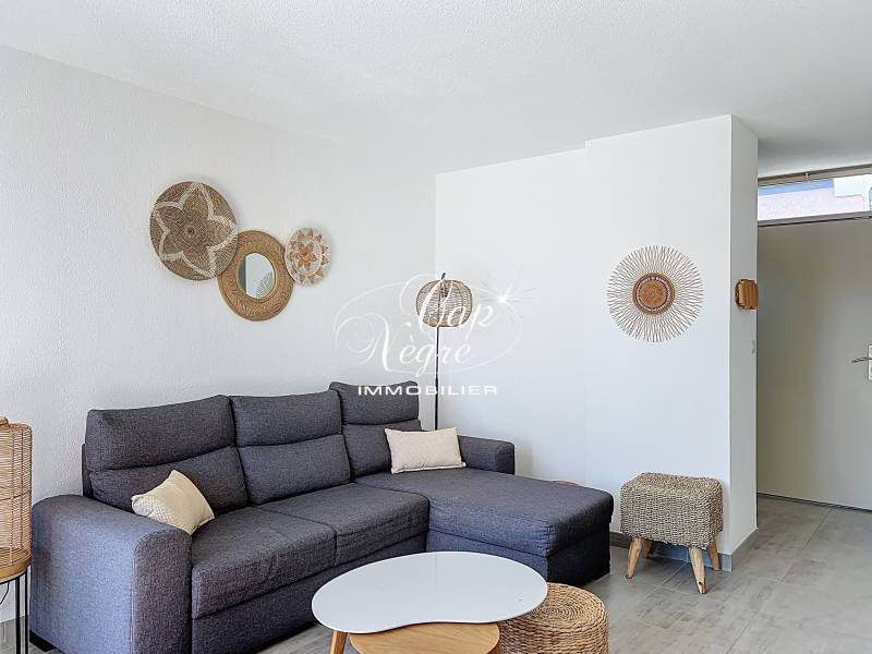 LOCATION SAISONNIÈRE - APPARTEMENT T3 POUR 7 PERSONNES  A 150M DE LA PLAGE DE CAVALIERE