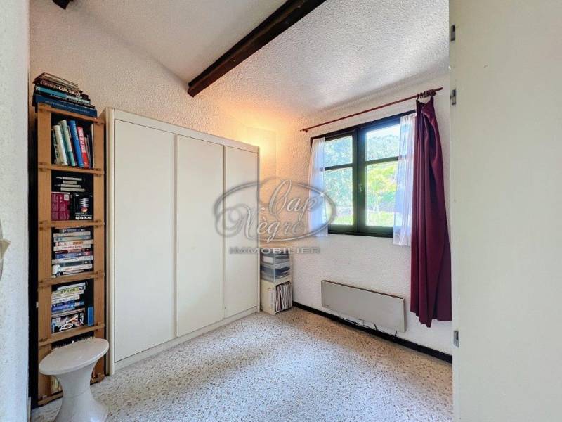 A VENDRE MAISON A PRAMOUSQUIER PROCHE PLAGE PISCINE VUE MER