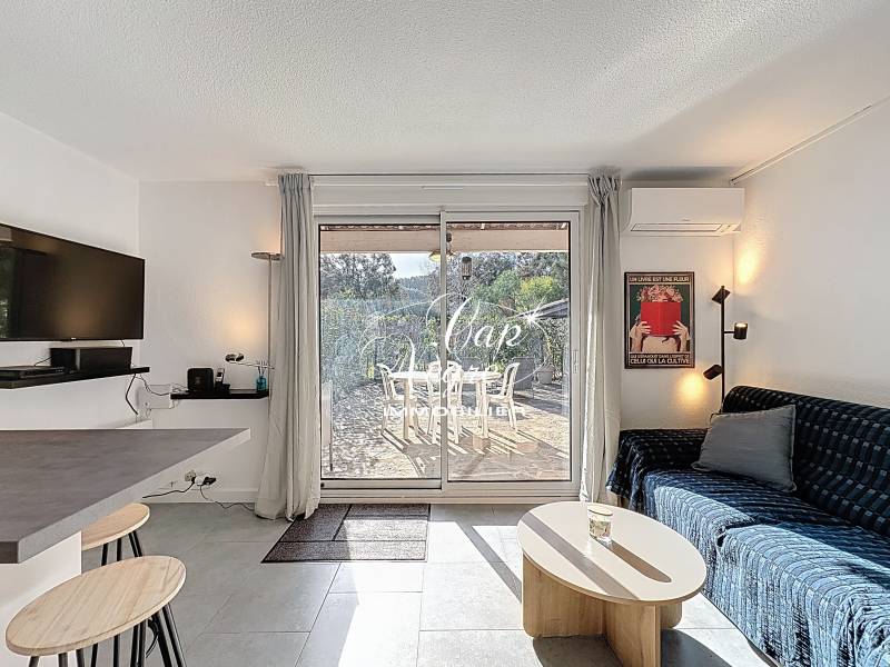 APPARTEMENT T2 CABINE À VENDRE CAVALIERE – PISCINE