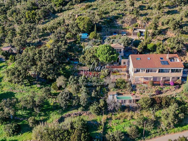 VILLA DE 163M² VUE MER À VENDRE À AIGUEBELLE