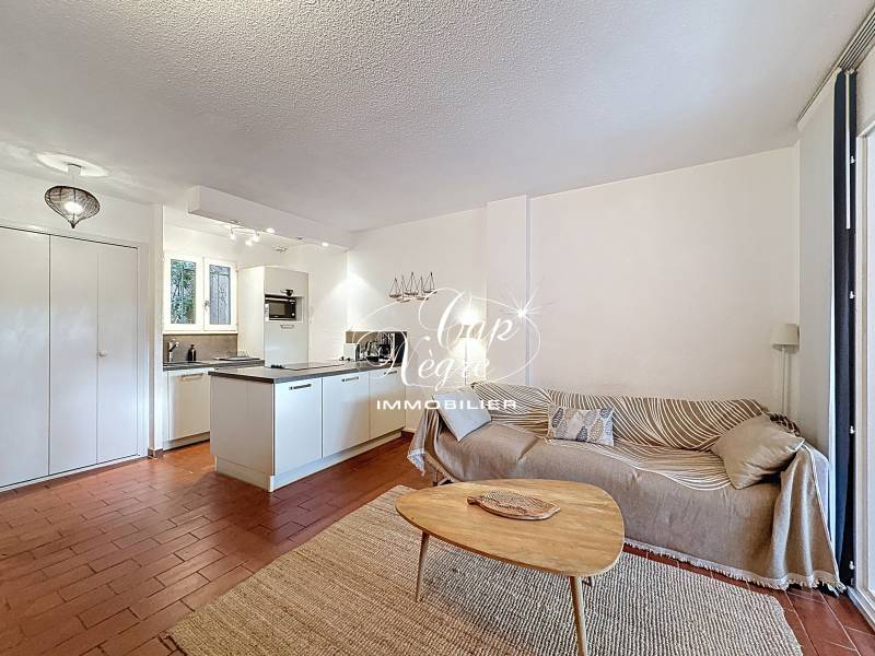 Pièce de vie appartement 3 pièces Pramousquier