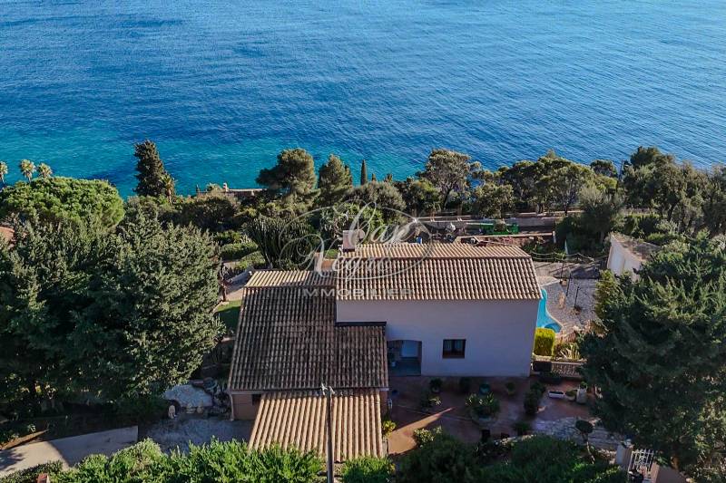 Propriété proche plage vue mer piscine à vendre Rayol Cap Nègre Immobilier
