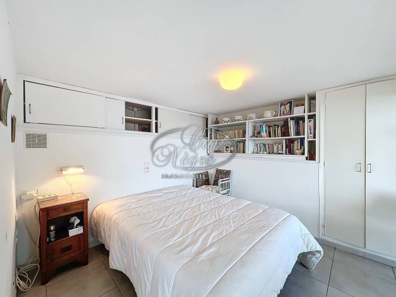 MAISON AVEC PISCINE VUE MER À VENDRE AU RAYOL-CANADEL