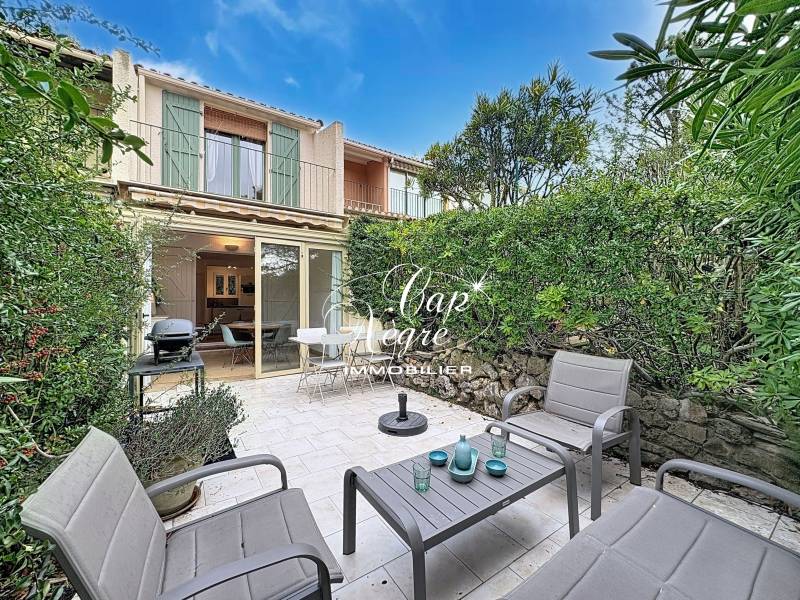 Appartement à vendre résidence avec piscine à Pramousquier