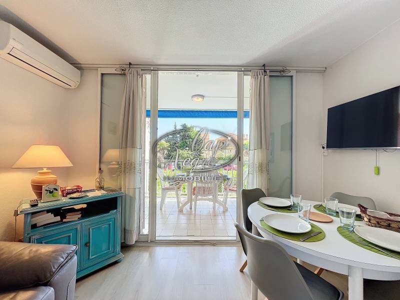 LOCATION SAISONNIÈRE - APPARTEMENT CLIMATISÉ POUR 4 PERSONNES À 150M DE LA PLAGE DE CAVALIÈRE