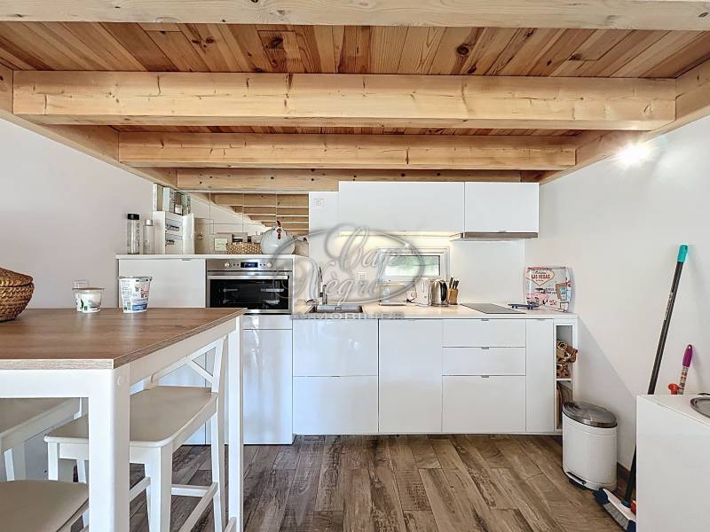 SOUS OFFRE Mazet 2 chambres + mezzanine Pramousquier ACCES DIRECT PLAGE