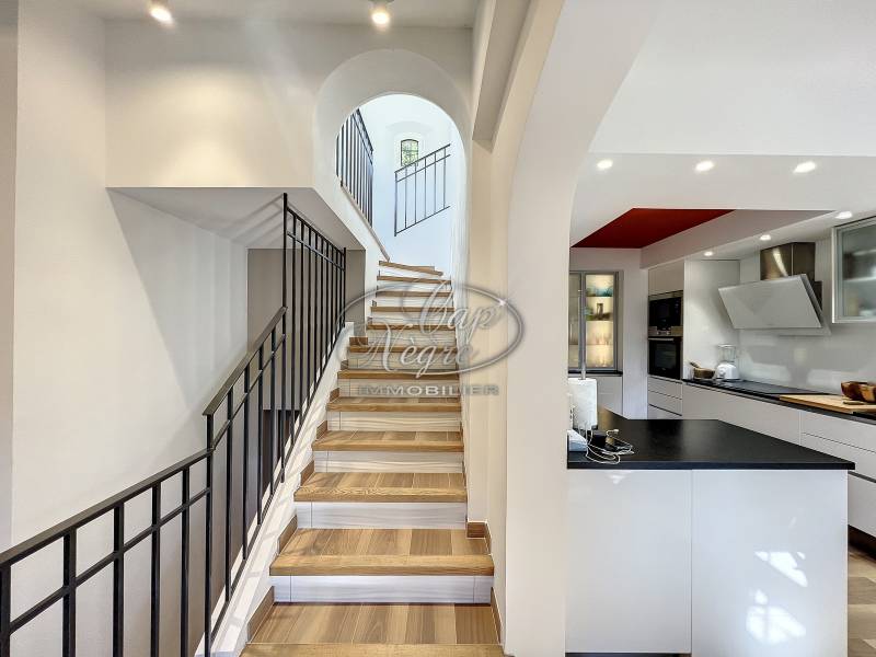 Maison pour 8 personnes au Lavandou avec piscine et climatisation - Cap Nègre Immobilier