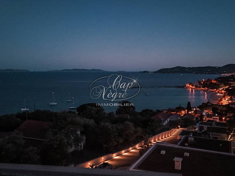 LE CLOS DE SAINT CLAIR - LUXUEUSE VILLA A SAINT CLAIR MAISON NEUVE D'ARCHITECTE FRAIS DE NOTAIRE REDUITS SAINT CLAIR LE LAVANDOU - EN EXCLUSIVITE