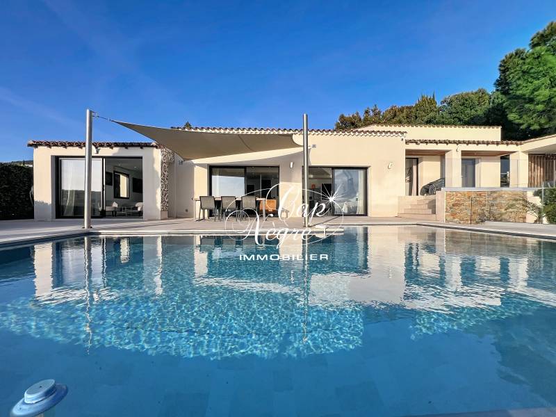 Maison de prestige vue mer Le Lavandou