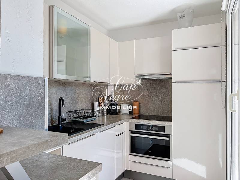 LOCATION SAISONNIÈRE - APPARTEMENT T3 POUR 7 PERSONNES  A 150M DE LA PLAGE DE CAVALIERE