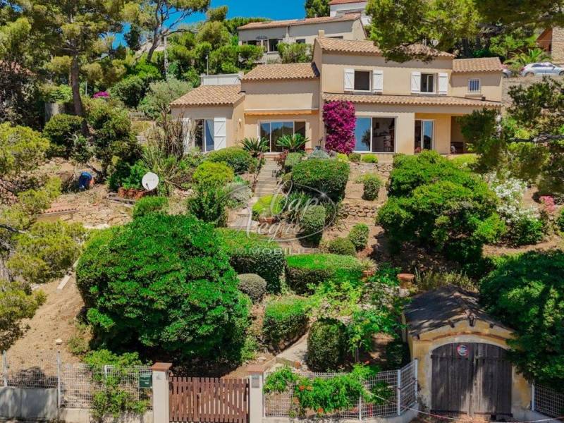MAISON À VENDRE VUE MER  SAINT-MANDRIER-SUR-MER
