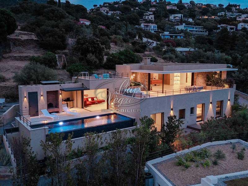 LE CLOS DE SAINT CLAIR - LUXUEUSE VILLA A SAINT CLAIR MAISON NEUVE D'ARCHITECTE FRAIS DE NOTAIRE REDUITS SAINT CLAIR LE LAVANDOU - EN EXCLUSIVITE