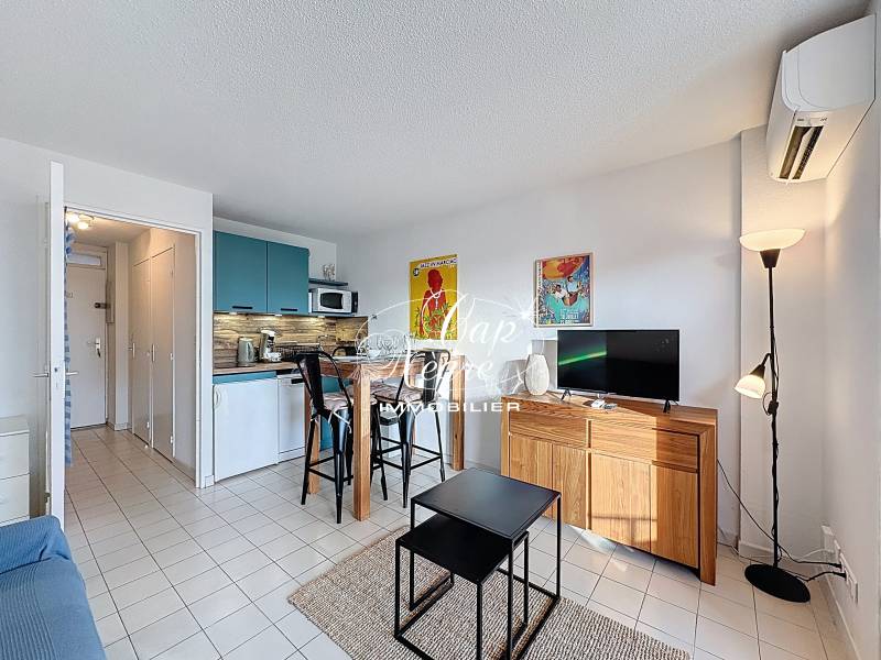 LOCATION SAISONNIÈRE - STUDIO 3 PERSONNES AVEC TERRASSE A 500M DE LA PLAGE DE CAVALIERE