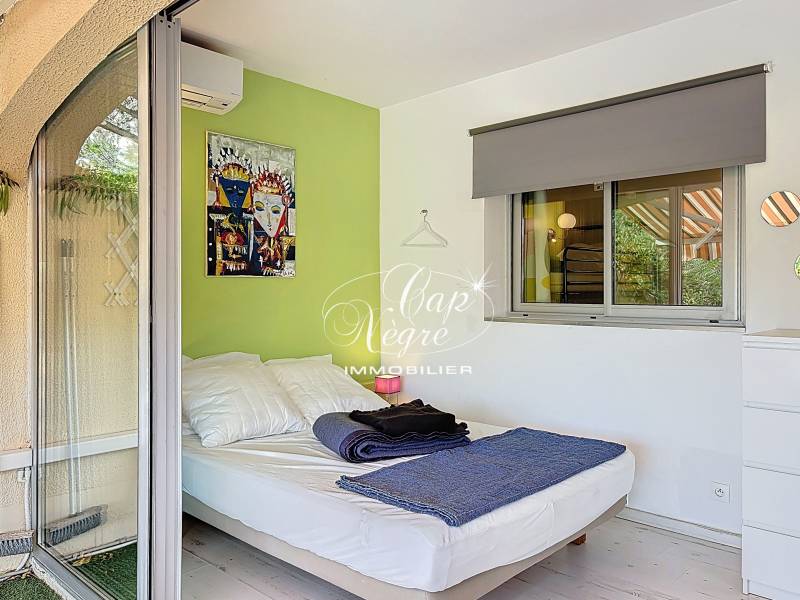 LOCATION SAISONNIERE - MAISON 5 PERSONNES A 50M DE LA PLAGE DE PRAMOUSQUIER RESIDENCE AVEC PISCINE