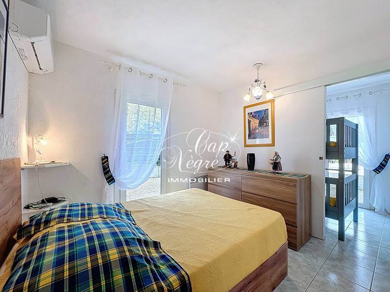 Appartement 3 pièces + cabine de plain-pied, résidence sécurisée, Cavalière - Front de mer