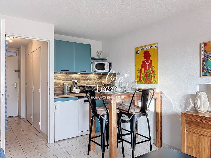 LOCATION SAISONNIÈRE - STUDIO 3 PERSONNES AVEC TERRASSE A 500M DE LA PLAGE DE CAVALIERE