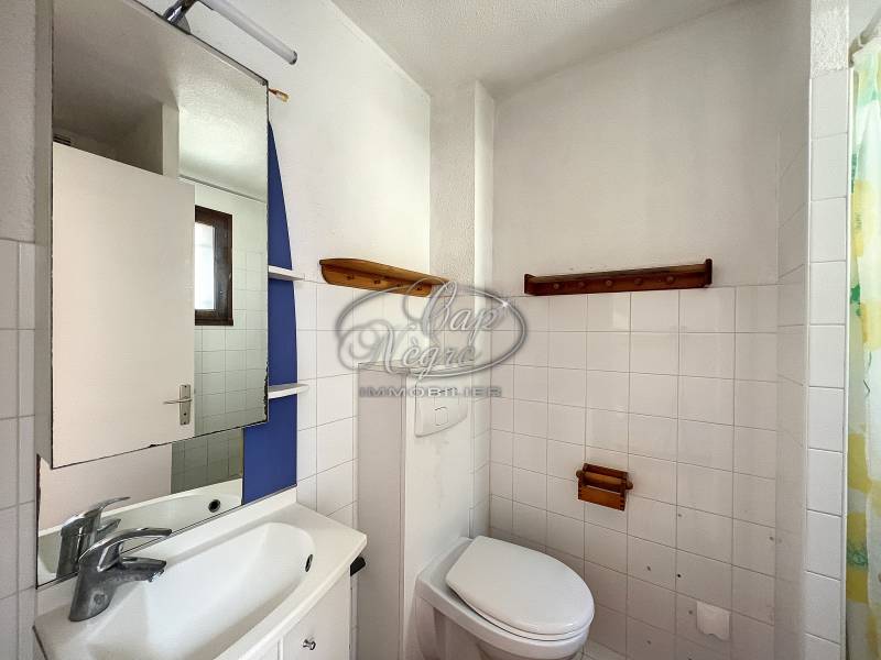 PLAGE A PIED - STUDIO CABINE + MEZZANINE AVEC GRANDE TERRASSE