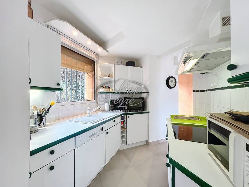 EXCLUSIVITE - SAINT CLAIR - MAISON D ARCHITECTE VUE MER PISCINE - 5 CHAMBRES -