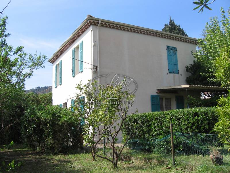 Charmante propriété à de Saint Clair Le Lavandou