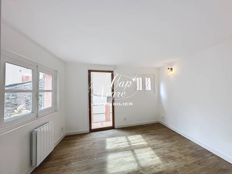 BORMES LES MIMOSAS - MAISON DANS LE COEUR DE VILLAGE