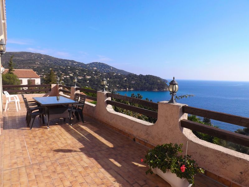 vente maison vue mer piscine le rayol canadel