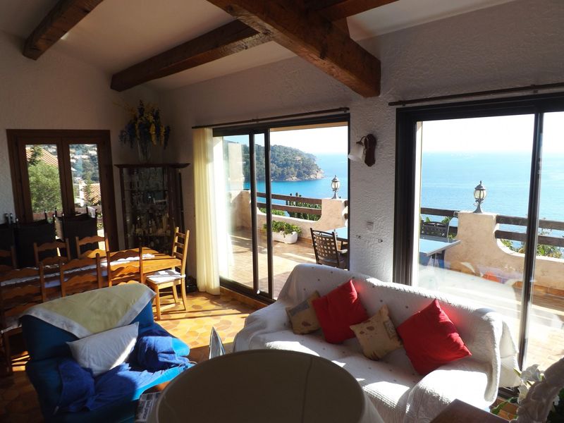 à vendre maison piscine vue mer le rayol canadel