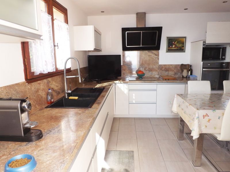 achat villa piscine vue mer le rayol canadel