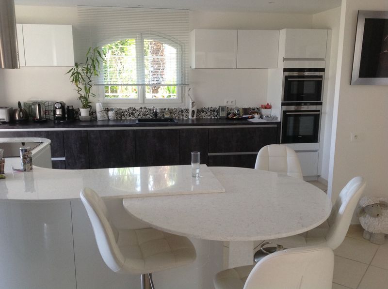 VILLA PISCINE VUE MER T7 LE LAVANDOU - SAINT CLAIR T370 M² NEO-PROVENCAL