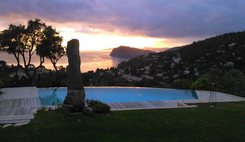 splendide propriété sur 2 niveaux vue imprenable