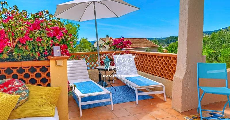 CHARMANTE MAISON A VENDRE A TOULON