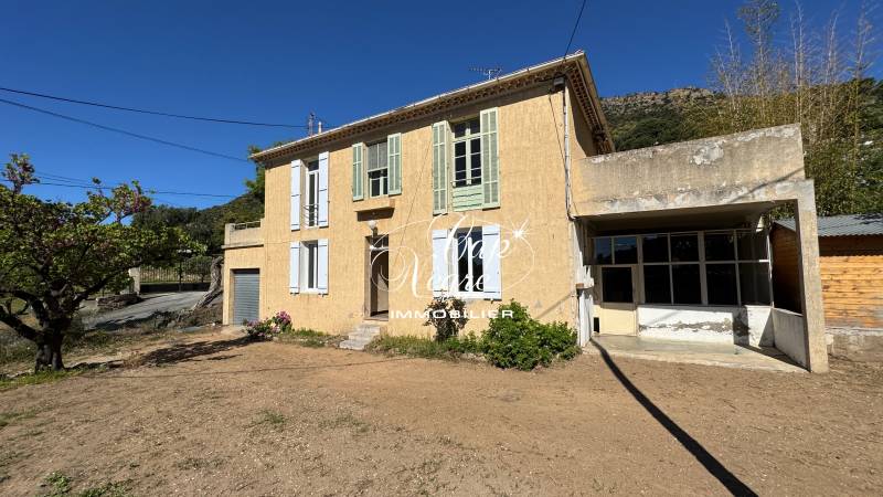 PROPRIÉTÉ À VENDRE À SAINT-CLAIR - EXCLUSIVITÉ