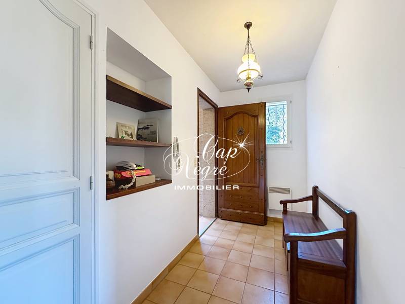 SOUS-COMPROMIS - AU PRIX - PROPRIETE EXCEPTIONNELLE AVEC VUE MER DOMINANTE A SAINT-CLAIR