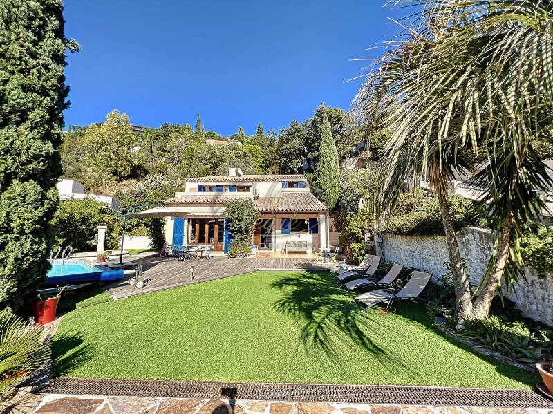 AIGUEBELLE - SITUATION PRIVILÉGIÉE