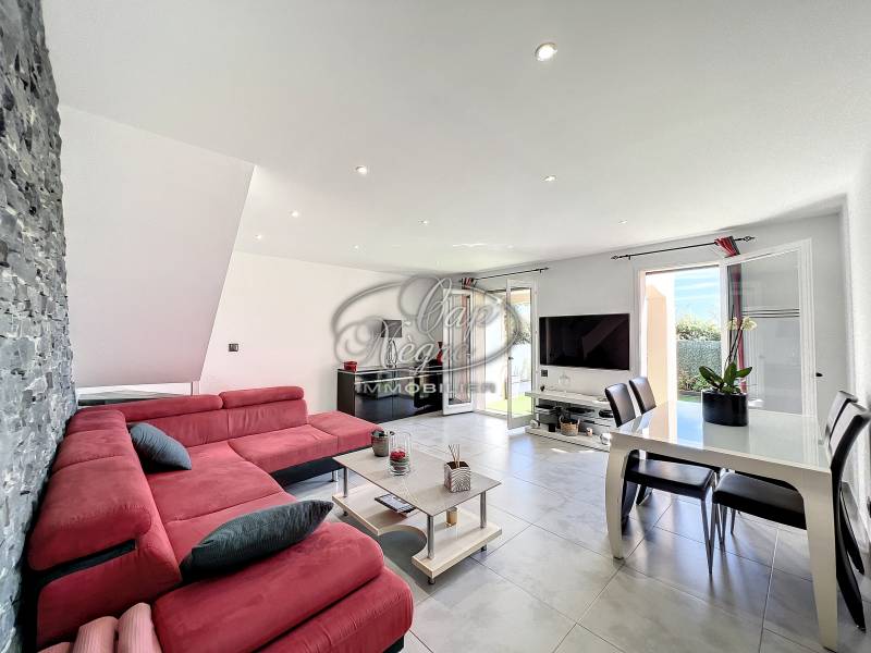 Espace de vie salon ouvert agréable