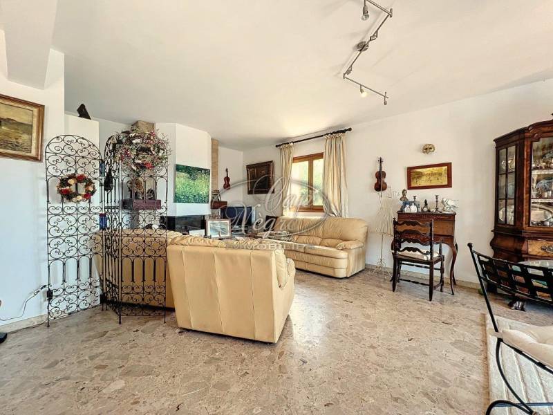 maison avec potentiel le lavandou