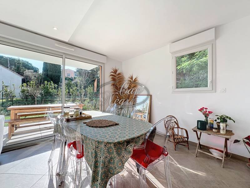 APPARTEMENT T3 A VENDRE A CAVALAIRE-SUR-MER