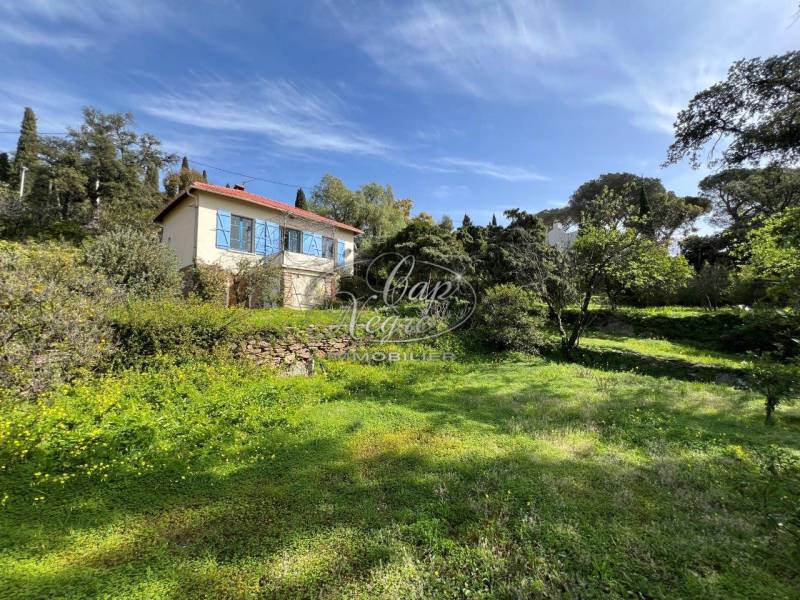 maison propre plage à vendre au lavandou
