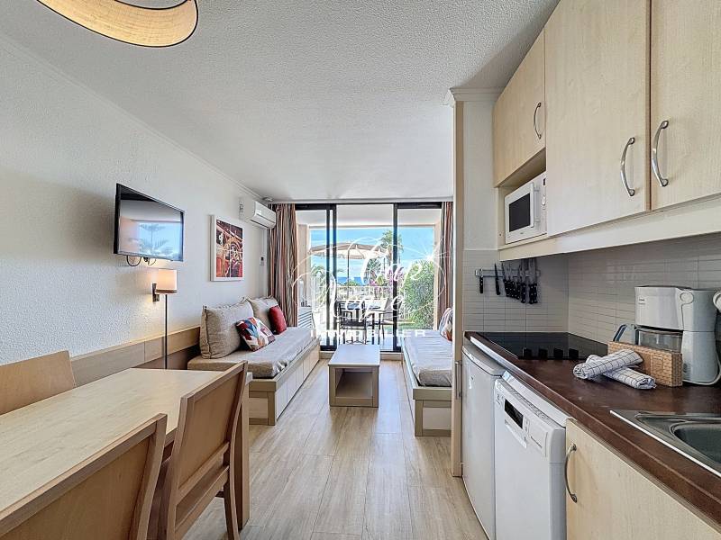 APPARTEMENT T2 RESIDENCE PIEDS DANS L'EAU