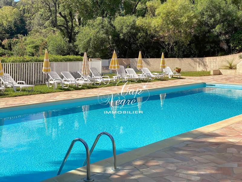 MAZET A VENDRE OFF-MARKET RESIDENCE PIEDS DANS L'EAU A PRAMOUSQUIER