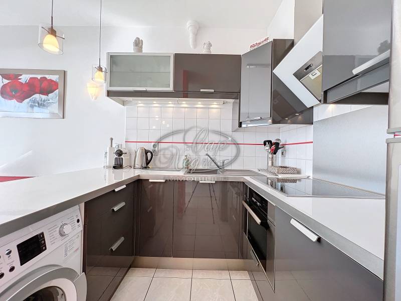 Bien avec vue mer au lavandou