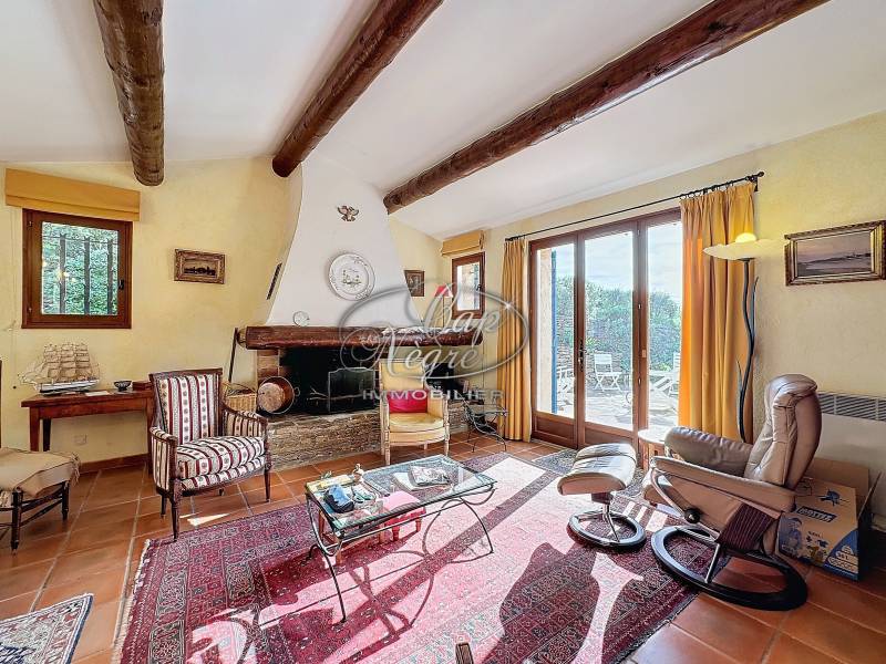 SOUS-OFFRE MAISON A VENDRE A BORMES LES MIMOSAS