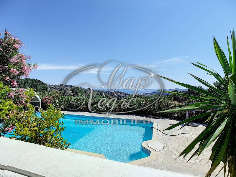 SUPERBE PROPRIÉTÉ VUE MER EN PLEINE NATURE - BORMES LES MIMOSAS