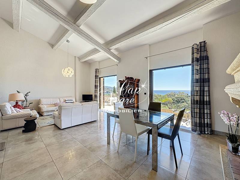 VENDU - VILLA VUE MER A VENDRE A SAINT-CLAIR