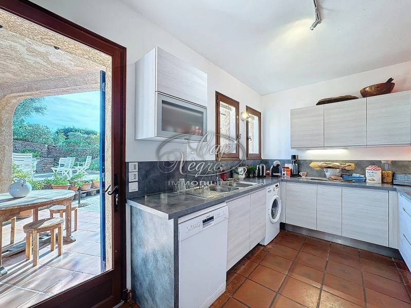 SOUS-OFFRE MAISON A VENDRE A BORMES LES MIMOSAS