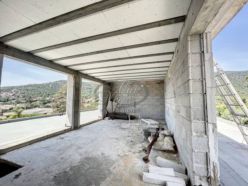 RAYOL CANADEL - MAISON A TERMINER