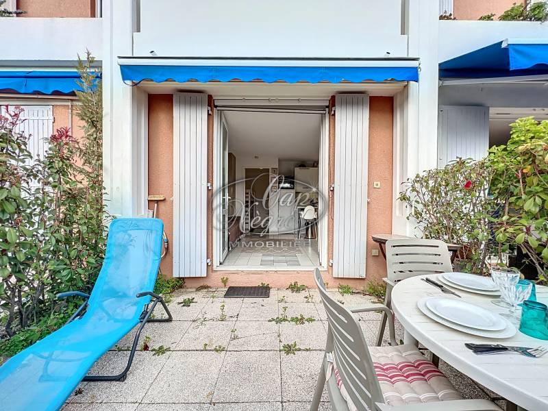 VENDU PAR CAP NEGRE IMMOBILIER - EXCLUSIVITÉ - CAVALIÈRE - STUDIO CABINE PROCHE PLAGE